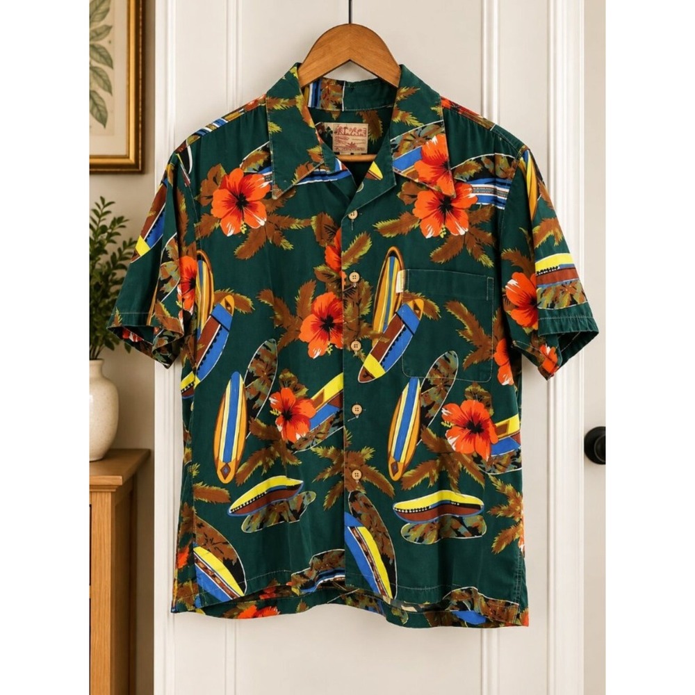 Tamare Vintage Hawaiian Shirt M Made in Hawaii Aloha Surfboard Hibiscus Cotton
